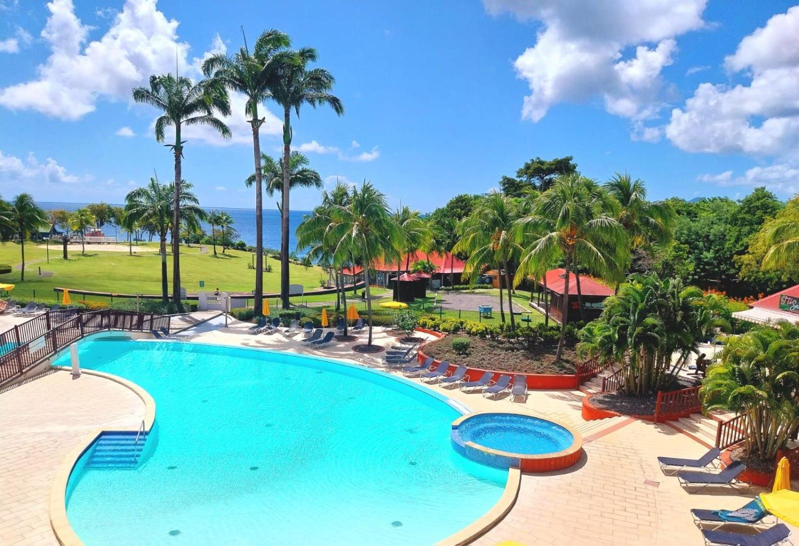 Residence Au Coeur Des Iles Martinique 23 圣吕斯 外观 照片
