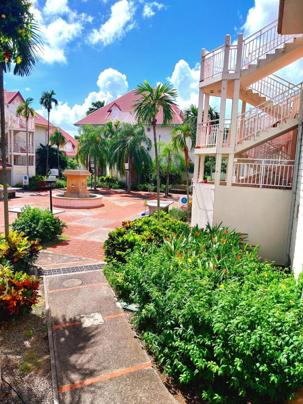 Residence Au Coeur Des Iles Martinique 23 圣吕斯 外观 照片